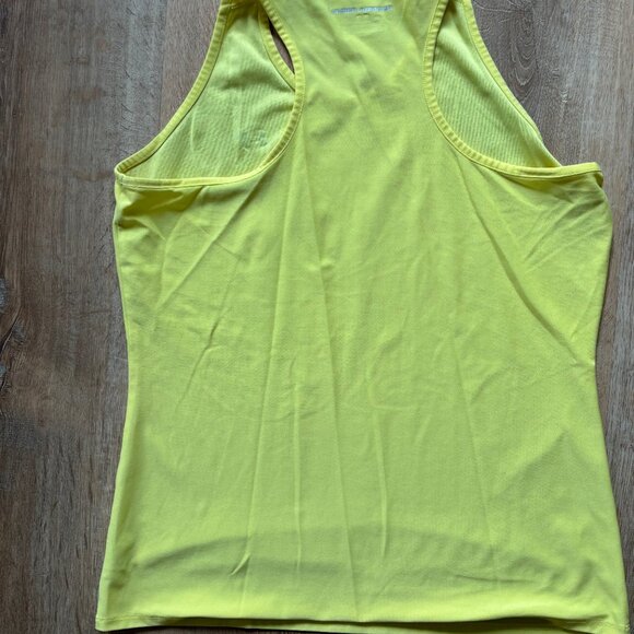 UnderArmour Heat Gear Workout Top - Picture 3 of 3